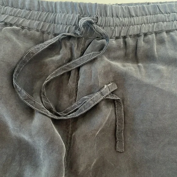 Johnny Was Embroidered Pants 👖 - Picture 6 of 10